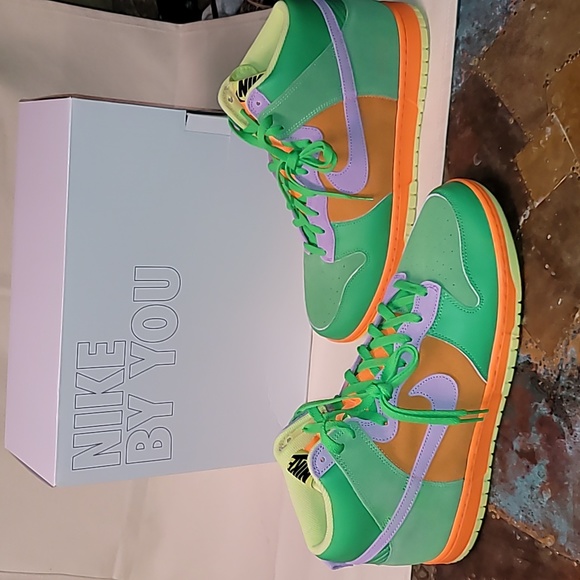 Nike by YOU. Dunk High. Released on Nike.UK. Men's size 13 (USA) size 12 (UK) - Picture 14 of 16